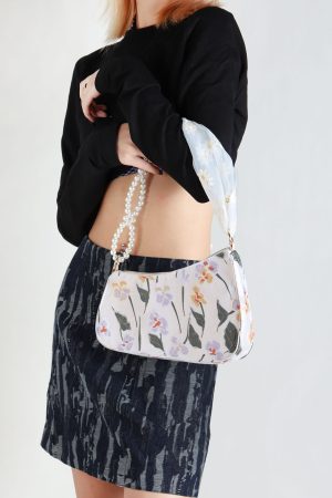 2022 Women's Three-Dimensional Embroidered Lace Pearl Chain Underarm Crossbody Bag - Trendy Niche Handbag