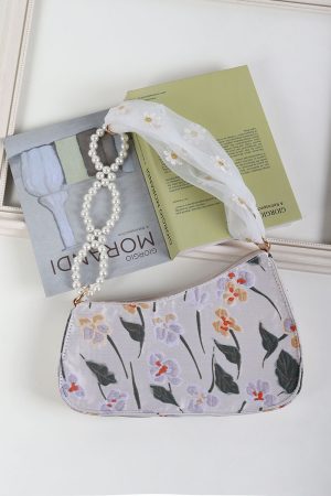 2022 Women's Three-Dimensional Embroidered Lace Pearl Chain Underarm Crossbody Bag - Trendy Niche Handbag