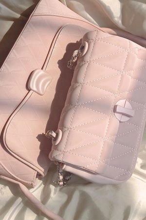 2023 Niche Design Single-Shoulder Chain Crossbody Bag for Women - High-End Quilted Casual Underarm Purse