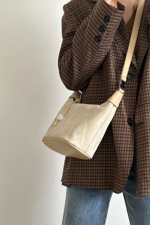 2024 Chinese-Style Handbag for Women - Versatile Work and Commuting Handheld, Underarm, Shoulder, and Crossbody Bag