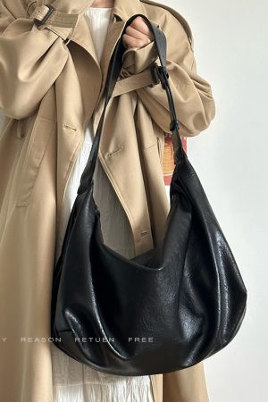 2024 Vintage Soft Leather Black Dumpling Bag for Women - Large Capacity Casual Shoulder Crossbody Tote