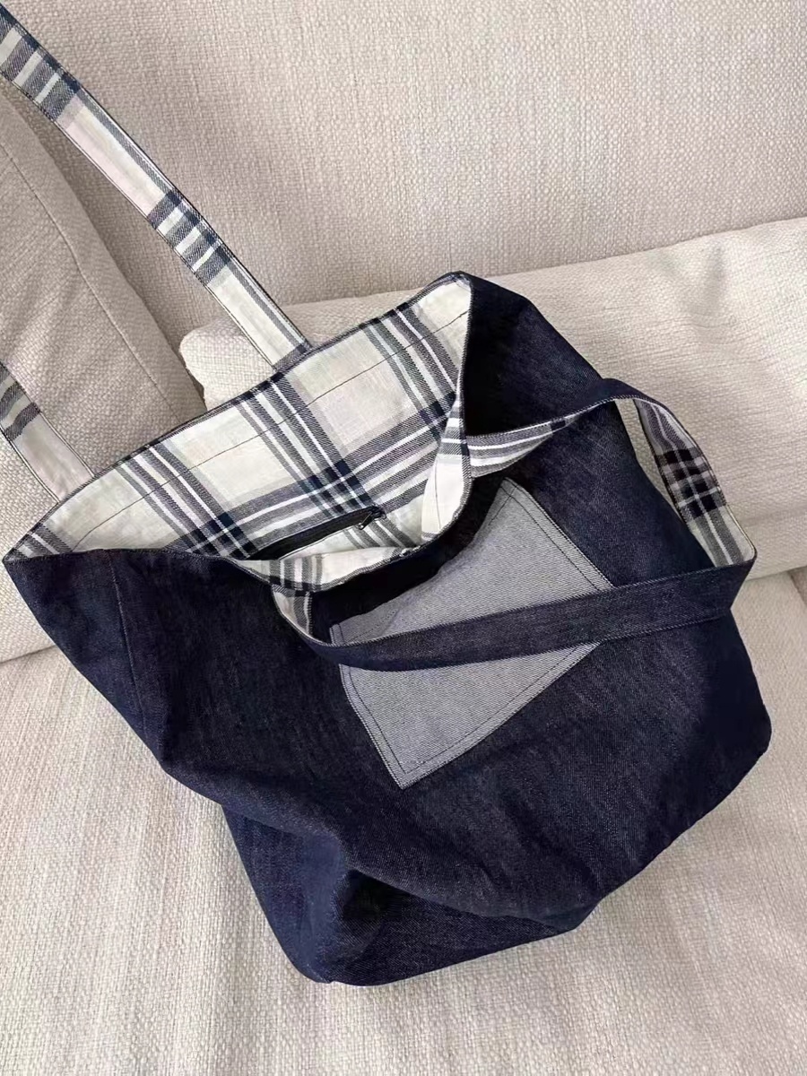 2025 Denim Plaid Spliced Tote Shoulder Bag, Large Capacity Versatile Commute Handbag for Everyday Use 2025 Denim Plaid Spliced Tote Shoulder Bag, Large Capacity Versatile Commute Handbag for Everyday Use