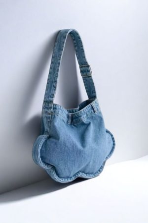 2025 Fashionable Versatile Denim Floral Tote Bag - High-End Shoulder Crossbody Commuter Bag for Trendy Style