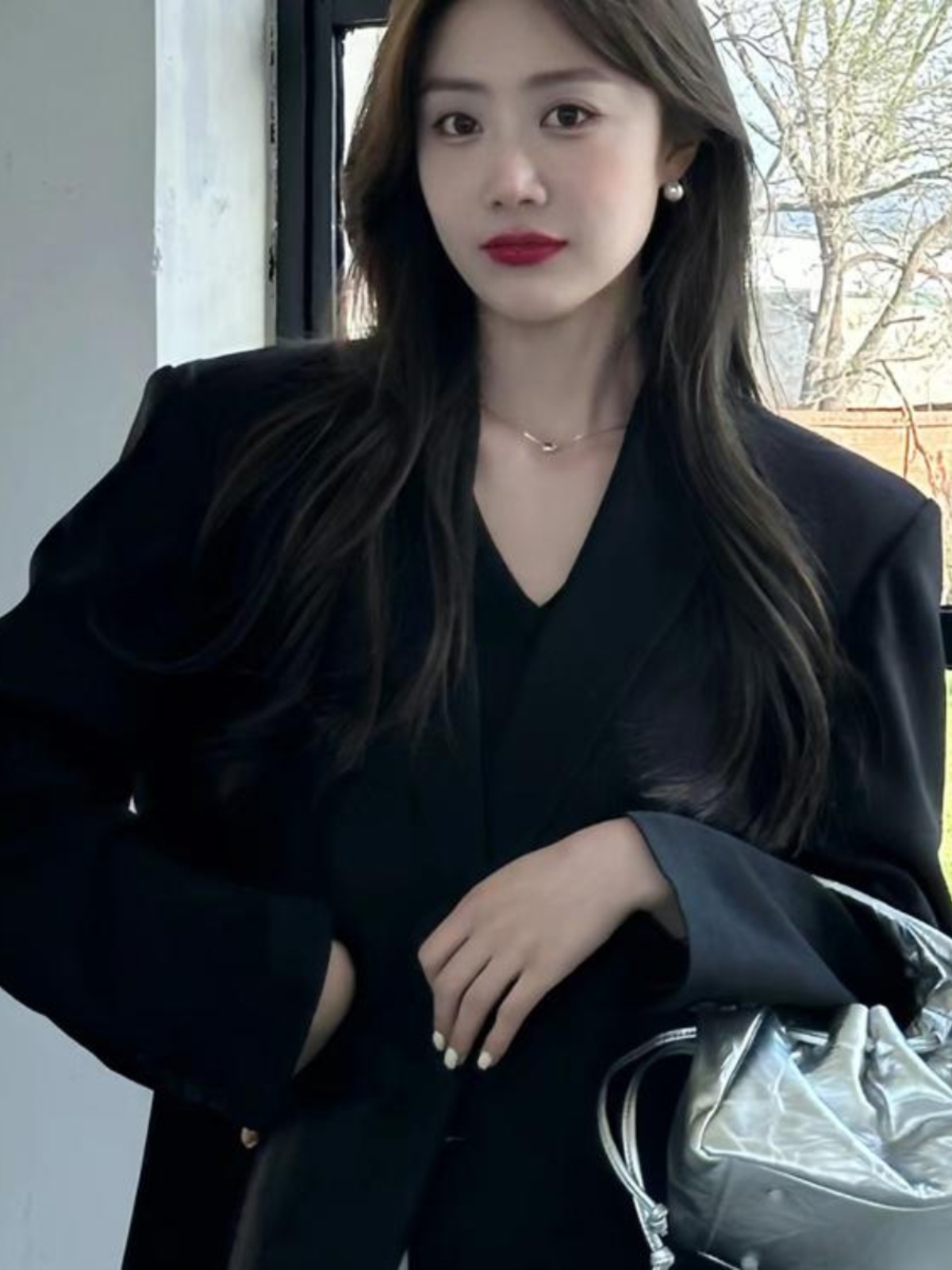 2025 Spring Oversized Black Blazer for Women, Casual Loose Fit Slimming Suit, Trendy High-End Jacket 2025 Spring Oversized Black Blazer for Women, Casual Loose Fit Slimming Suit, Trendy High-End Jacket