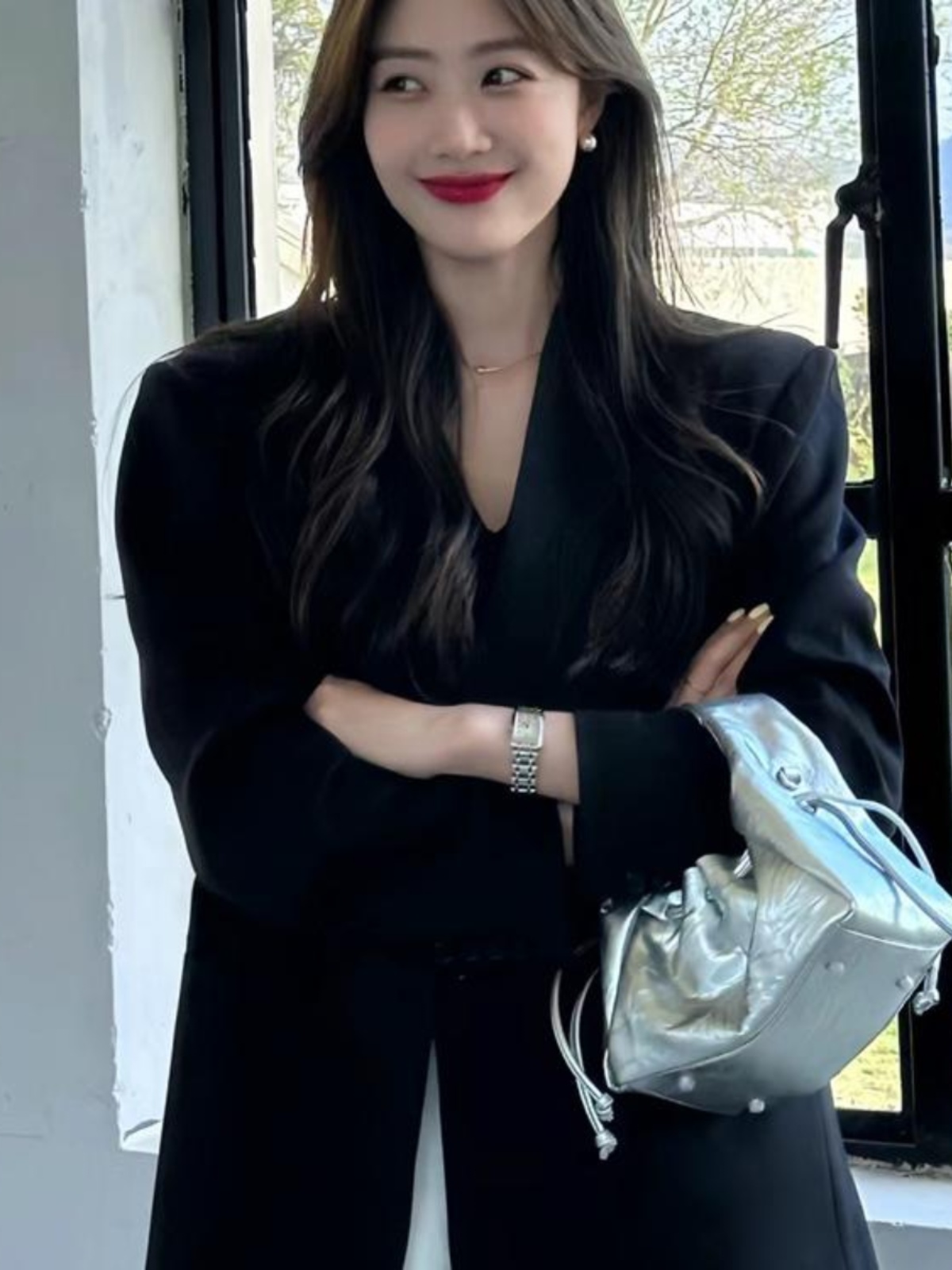 2025 Spring Oversized Black Blazer for Women, Casual Loose Fit Slimming Suit, Trendy High-End Jacket 2025 Spring Oversized Black Blazer for Women, Casual Loose Fit Slimming Suit, Trendy High-End Jacket