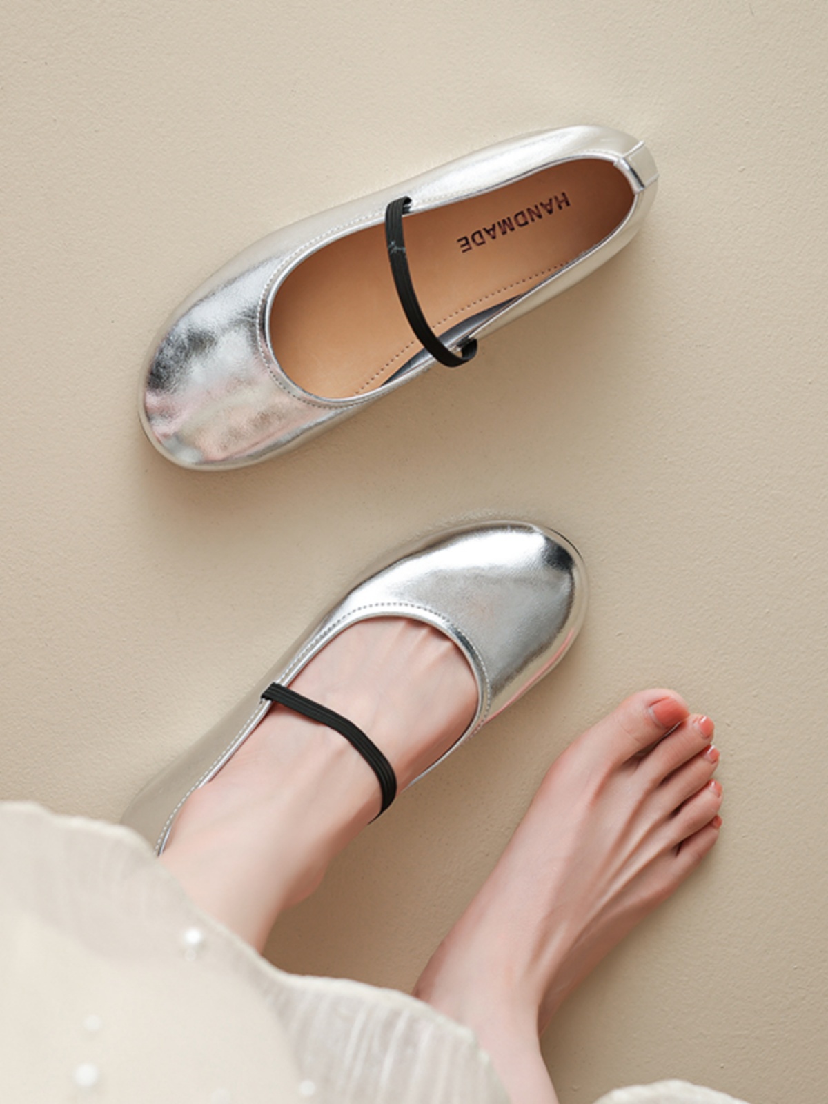 2025 Summer Genuine Leather Flat Hidden Height Mary Jane Shoes for Women in Silver - Stylish Shallow Mouth Size 41 2025 Summer Genuine Leather Flat Hidden Height Mary Jane Shoes for Women in Silver - Stylish Shallow Mouth Size 41
