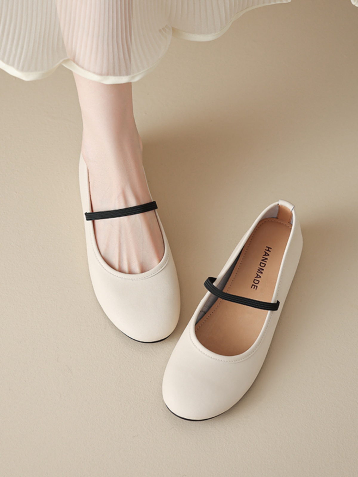 2025 Summer Genuine Leather Flat Hidden Height Mary Jane Shoes for Women in Silver - Stylish Shallow Mouth Size 41 2025 Summer Genuine Leather Flat Hidden Height Mary Jane Shoes for Women in Silver - Stylish Shallow Mouth Size 41