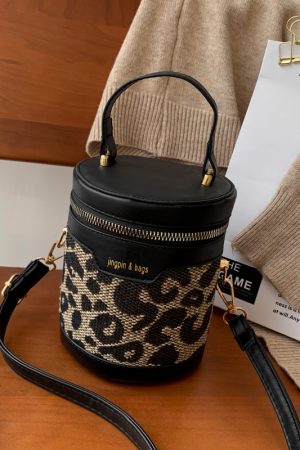 2025 Summer Mini Crossbody Bucket Bag for Women - High-End Instagram Aesthetic Small Handbag