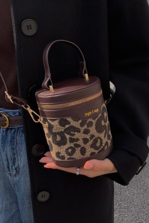 2025 Summer Mini Crossbody Bucket Bag for Women - High-End Instagram Aesthetic Small Handbag