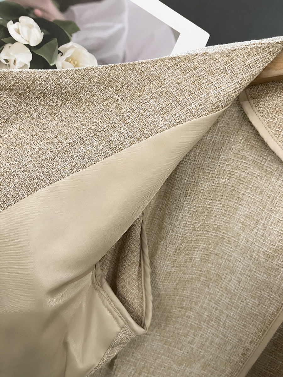 2025 Summer Off-White Women's Vintage High-End Short Suit Jacket - Chic 90s Inspired Design 2025 Summer Off-White Women's Vintage High-End Short Suit Jacket - Chic 90s Inspired Design