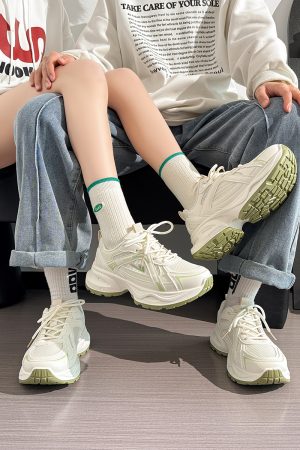2025 Summer Unisex Height-Increasing Mesh Sports Shoes - Breathable White Dad Sneakers for Couples