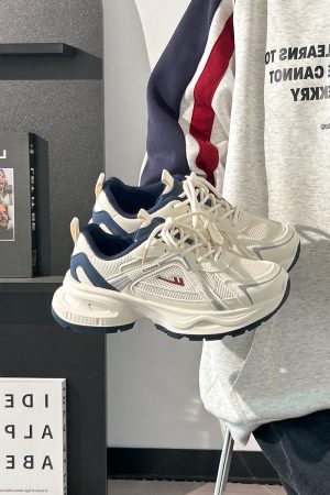 2025 Summer Unisex Height-Increasing Mesh Sports Shoes - Breathable White Dad Sneakers for Couples