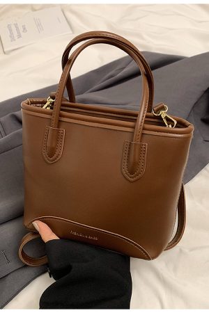 2025 Summer Versatile Water-Resistant Commuter Tote Bag - Fashionable Bucket Crossbody Bag for Women