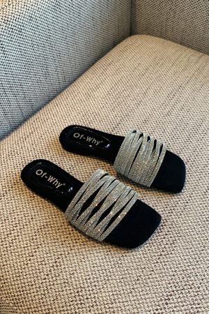 2025 Summer Women's Water Drill One-Word Sandals - Fairy Style Flat Korean Cool Footwear for Outdoor Wear