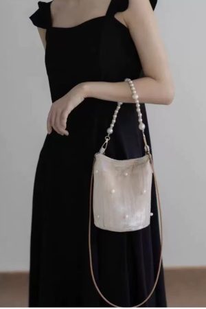2025 Women's Chinese-Style High-End Pearl Velvet Bucket Bag - Niche Design Shoulder Crossbody Bag
