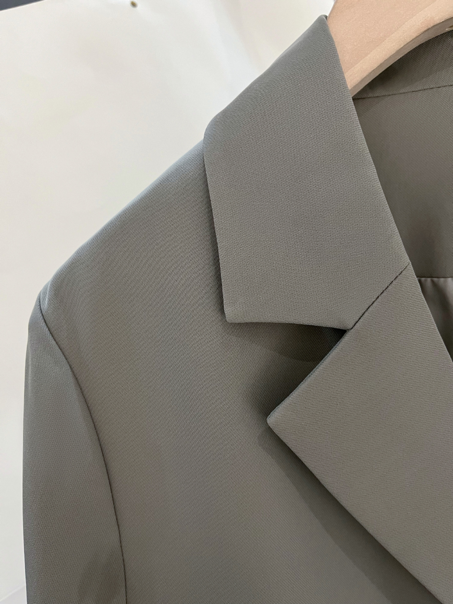 2025 Women's Vintage Short Blazer - Summer Thin Gray Textured Suit Jacket, Stylish High-Quality Fashion 2025 Women's Vintage Short Blazer - Summer Thin Gray Textured Suit Jacket, Stylish High-Quality Fashion