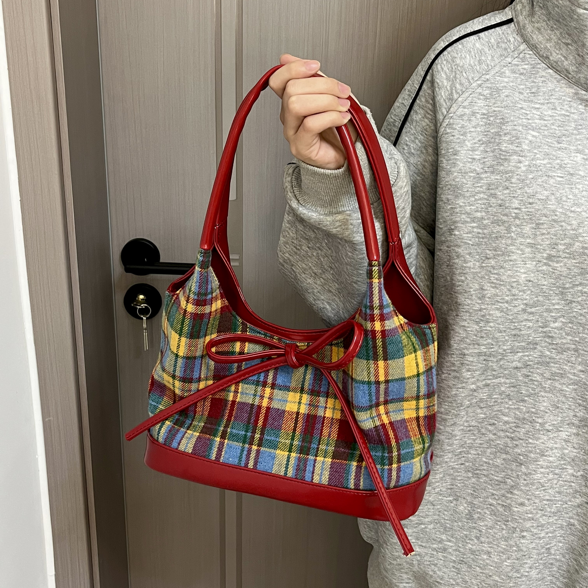 2025 Women's Woolen Plaid Shoulder Bag - Trendy Red Retro Bow Tote for Niche Fashion Lovers 2025 Women's Woolen Plaid Shoulder Bag - Trendy Red Retro Bow Tote for Niche Fashion Lovers