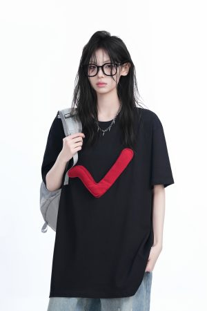 3D Checkmark Gray Short-Sleeve T-Shirt for Women - American Retro Hip-Hop Style, Loose Fit, Y2K Trendy Design