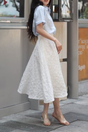 3D Relief Floral Umbrella Skirt with Pockets, High-Waisted A-Line, Vintage Black and White, Women's Spring Summer Fashion