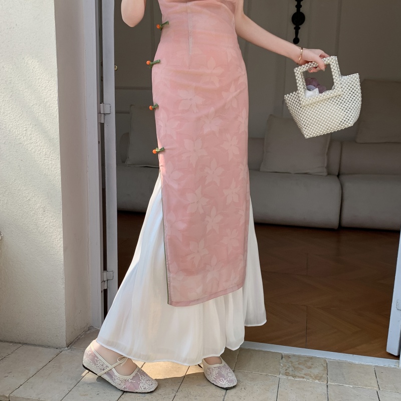 A-line Long Dress with Slip Under Qipao, Flowing Hem, Elastic Waist, Vintage Versatile Design, Slimming Fit, Perfect for Any Occasion A-line Long Dress with Slip Under Qipao, Flowing Hem, Elastic Waist, Vintage Versatile Design, Slimming Fit, Perfect for Any Occasion