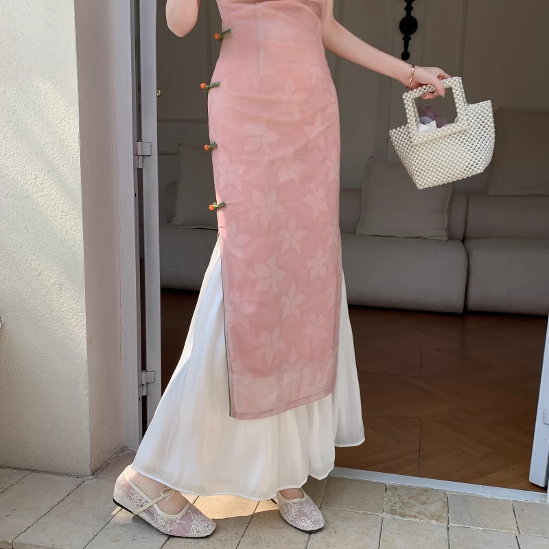 A-line Long Dress with Slip Under Qipao, Flowing Hem, Elastic Waist, Vintage Versatile Design, Slimming Fit, Perfect for Any Occasion A-line Long Dress with Slip Under Qipao, Flowing Hem, Elastic Waist, Vintage Versatile Design, Slimming Fit, Perfect for Any Occasion