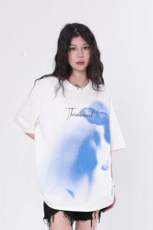 Abstract Butterfly Graphic Short Sleeve T-Shirt for Women - Trendy Hip-Hop Loose Fit Tee Inspired by Nature and Niche Designs