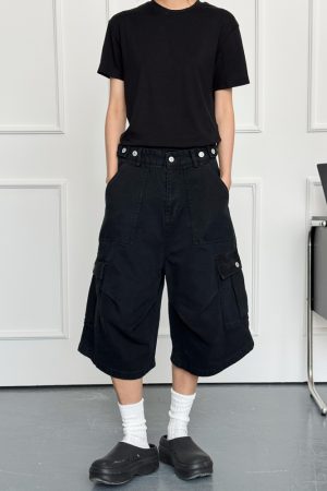 Adjustable Waistband Button Work Shorts for Men & Women - Casual Loose Fit Straight Shorts for Everyday Wear