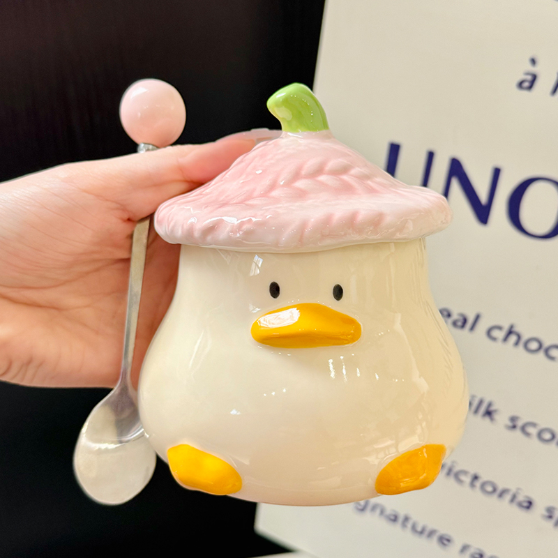 Adorable Yellow Duck Ceramic Mug with Lid – Cute Fun Water Cup for Girls, Perfect Gift for Animal Lovers and Home Decor Adorable Yellow Duck Ceramic Mug with Lid – Cute Fun Water Cup for Girls, Perfect Gift for Animal Lovers and Home Decor