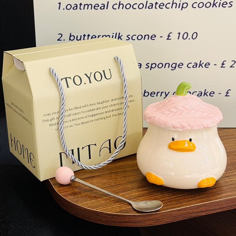 Adorable Yellow Duck Ceramic Mug with Lid – Cute Fun Water Cup for Girls, Perfect Gift for Animal Lovers and Home Decor Adorable Yellow Duck Ceramic Mug with Lid – Cute Fun Water Cup for Girls, Perfect Gift for Animal Lovers and Home Decor