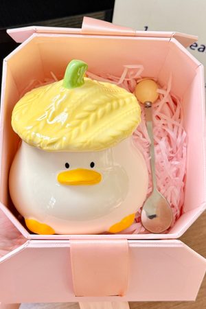 Adorable Yellow Duck Ceramic Mug with Lid – Cute Fun Water Cup for Girls, Perfect Gift for Animal Lovers and Home Decor