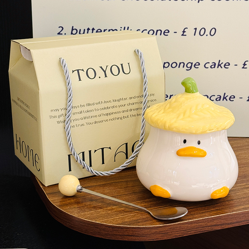 Adorable Yellow Duck Ceramic Mug with Lid – Cute Fun Water Cup for Girls, Perfect Gift for Animal Lovers and Home Decor Adorable Yellow Duck Ceramic Mug with Lid – Cute Fun Water Cup for Girls, Perfect Gift for Animal Lovers and Home Decor