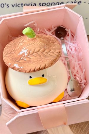 Adorable Yellow Duck Ceramic Mug with Lid – Cute Fun Water Cup for Girls, Perfect Gift for Animal Lovers and Home Decor