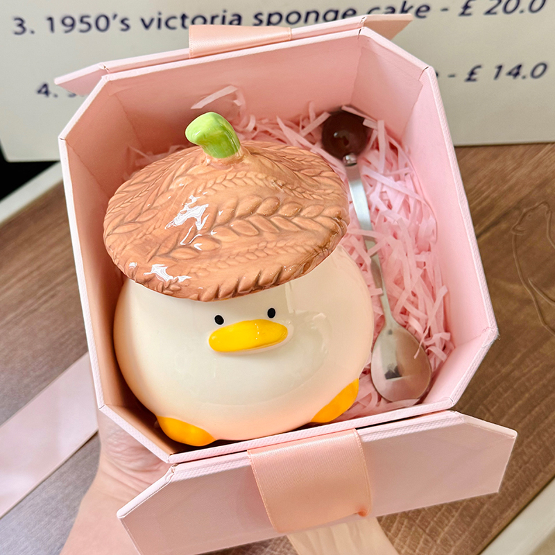 Adorable Yellow Duck Ceramic Mug with Lid – Cute Fun Water Cup for Girls, Perfect Gift for Animal Lovers and Home Decor Adorable Yellow Duck Ceramic Mug with Lid – Cute Fun Water Cup for Girls, Perfect Gift for Animal Lovers and Home Decor