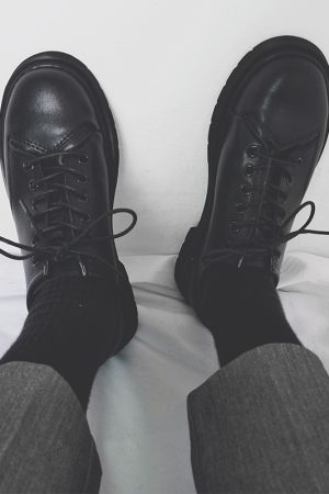 All-Black Men's Leather Shoes - Harajuku Style Thick-Soled Japanese Retro Round-Toe Casual Trendy Footwear