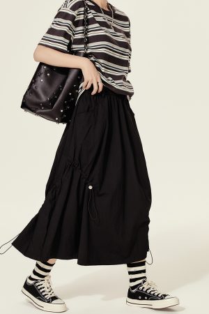 American Retro Black A-Line Half Skirt for Women, Summer Asymmetric Drawstring Design, Hip-Covering Umbrella Style