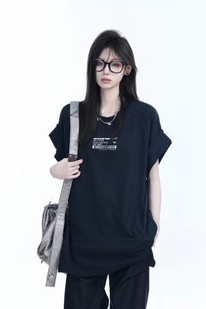 American Retro Black Sleeveless T-Shirt for Women - Summer Sports Style, Loose Fit Unisex Tee with Fun Mountain Quote