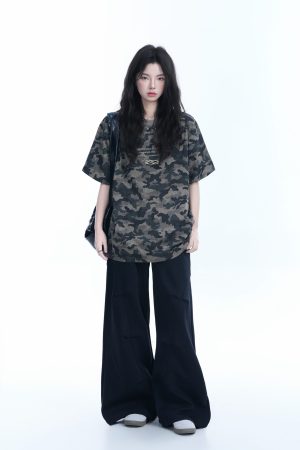 American Retro Camouflage Oversized Short Sleeve T-Shirt for Women - Summer Loose Fit Tee with Graphic Design