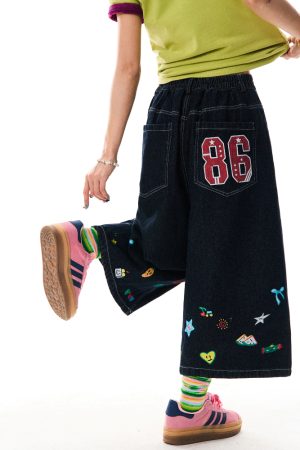 American Retro Cartoon Printed Denim Shorts for Women - Loose Fit, Versatile Seven-Point Wide-Leg Style