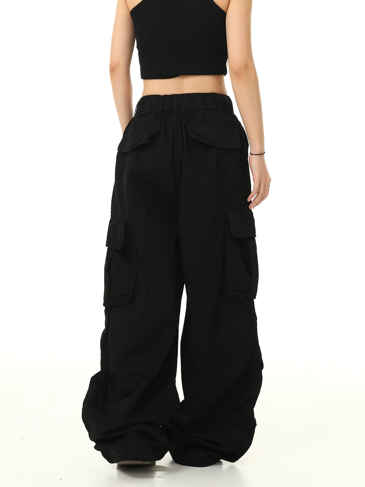 American Retro Cuffed Hip-Hop Cargo Pants for Men - Wide-Leg Floor-Length Streetwear Parachute Style Casual Trousers American Retro Cuffed Hip-Hop Cargo Pants for Men - Wide-Leg Floor-Length Streetwear Parachute Style Casual Trousers