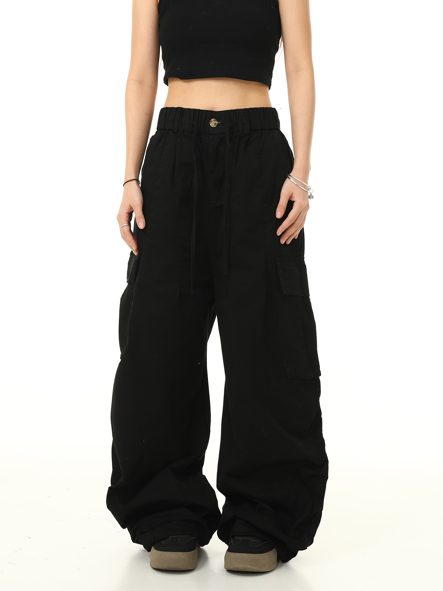 American Retro Cuffed Hip-Hop Cargo Pants for Men - Wide-Leg Floor-Length Streetwear Parachute Style Casual Trousers American Retro Cuffed Hip-Hop Cargo Pants for Men - Wide-Leg Floor-Length Streetwear Parachute Style Casual Trousers