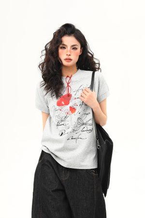 American Retro Design Boxy Shoulder T-Shirt for Women - Summer Slim-Fit Short Sleeve Top, Versatile 90s Style