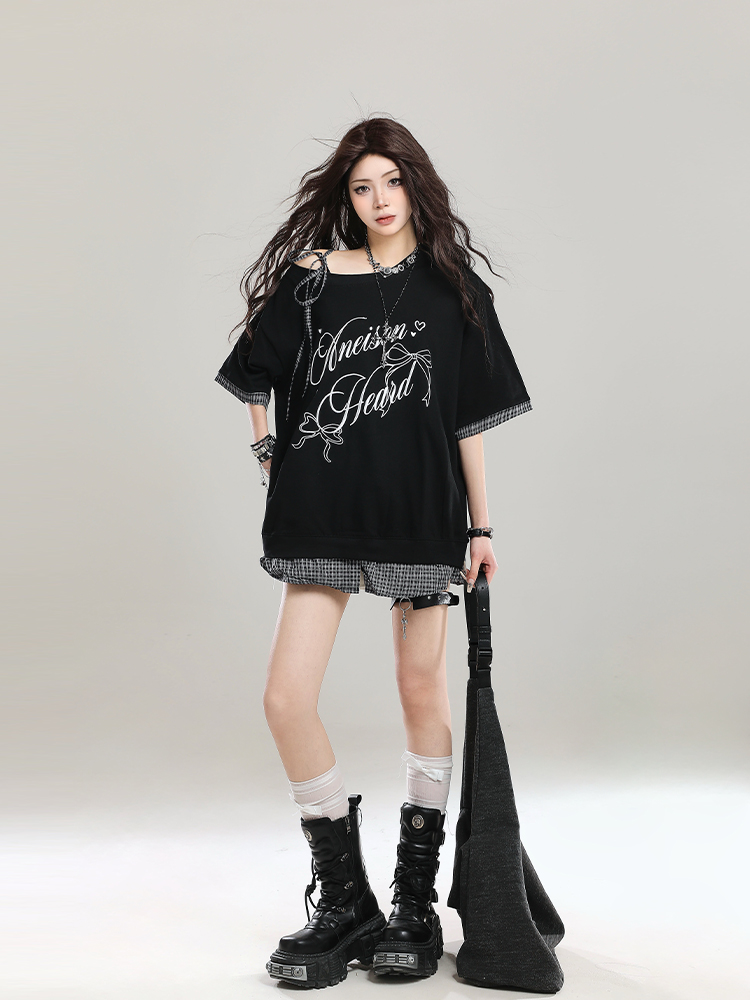 American Retro Embroidered Off-Shoulder Short Sleeve T-Shirt for Women, Summer 2025 Loose Faux Two-Piece Shoulder-Baring Top American Retro Embroidered Off-Shoulder Short Sleeve T-Shirt for Women, Summer 2025 Loose Faux Two-Piece Shoulder-Baring Top