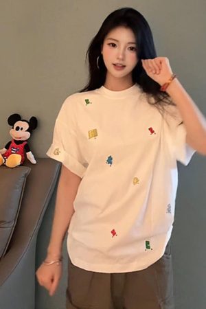 American Retro Embroidered Puzzle Graphic Short Sleeve T-Shirt for Women - Trendy Summer Couple Top, High-End Fashion