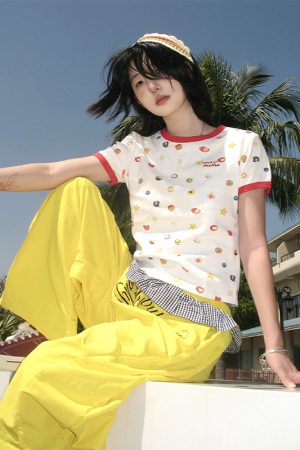 American Retro Fruit Print Color-Block Short Sleeve T-Shirt for Women - Slim Fit Round Neck College Style Summer Top
