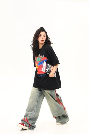 American Retro Graffiti Print Short-Sleeve T-Shirt for Women - Summer Loose Fit Casual Top, Y2K Streetwear Style