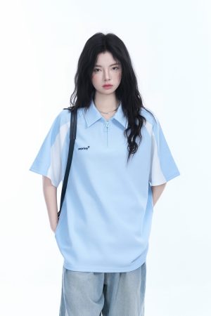 American Retro Half-Zip Collar Short-Sleeve T-Shirt for Women - Loose Fit Polo Style with Mountain-Inspired Graphic