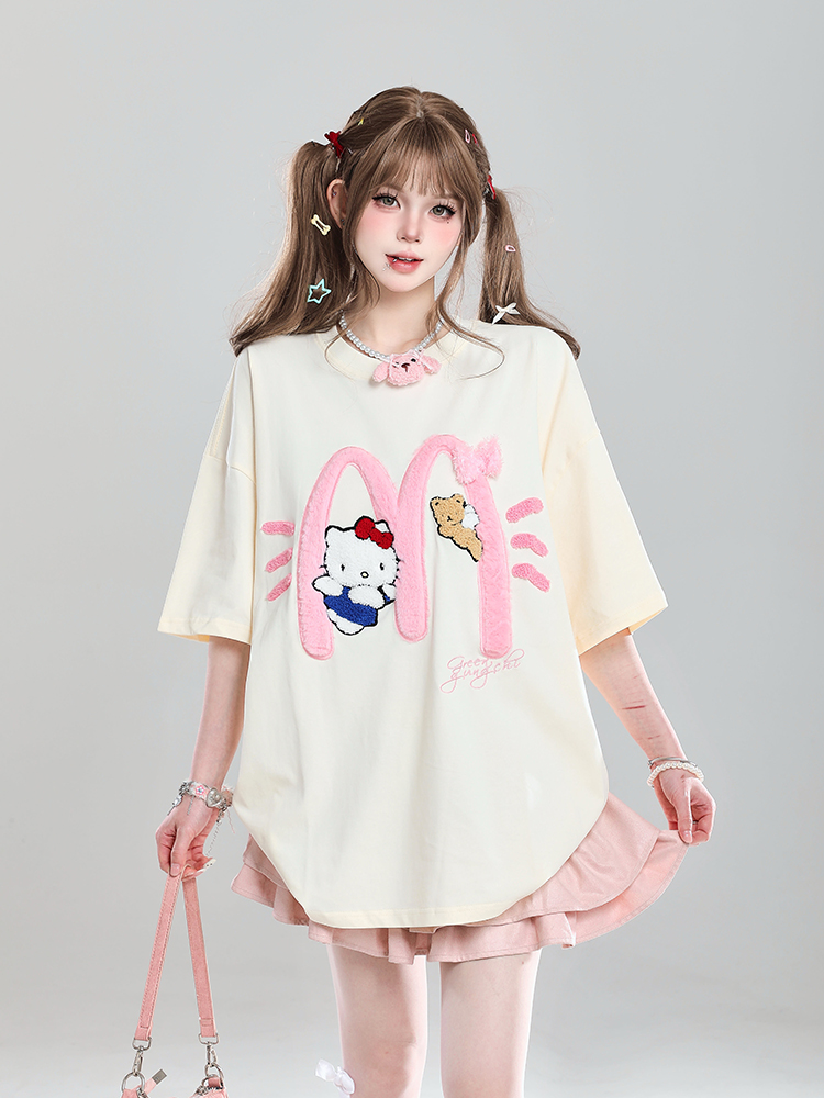 American Retro Hello Kitty Embroidered Short Sleeve T-Shirt for Women - Casual Summer Top with Vintage 90s Style American Retro Hello Kitty Embroidered Short Sleeve T-Shirt for Women - Casual Summer Top with Vintage 90s Style