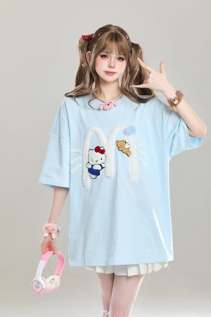 American Retro Hello Kitty Embroidered Short Sleeve T-Shirt for Women - Casual Summer Top with Vintage 90s Style