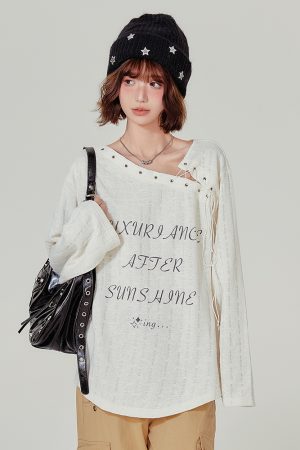 American Retro Hollowed-Out Long Sleeve T-Shirt for Women - Loose Fit, Niche Style, Autumn 2023 Fashion