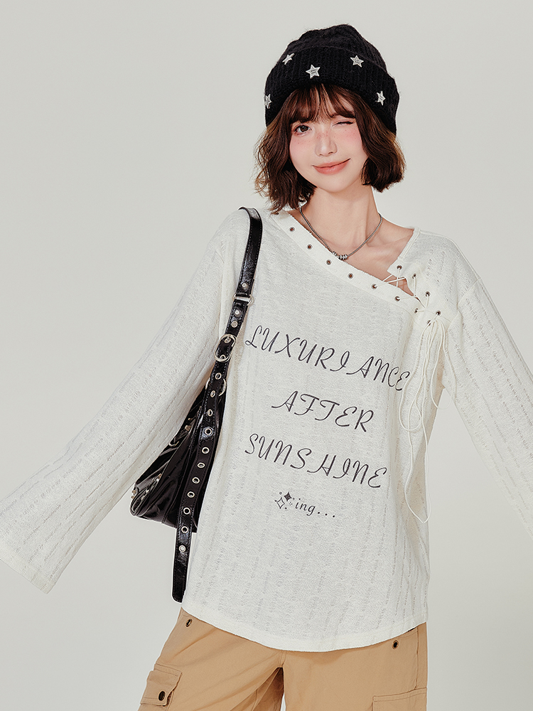 American Retro Hollowed-Out Long Sleeve T-Shirt for Women - Loose Fit, Niche Style, Autumn 2023 Fashion American Retro Hollowed-Out Long Sleeve T-Shirt for Women - Loose Fit, Niche Style, Autumn 2023 Fashion